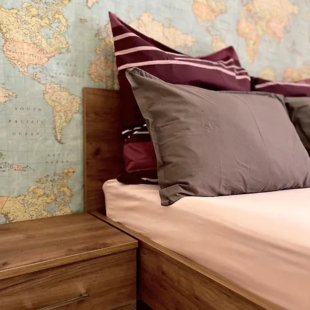 Апартаменты Artistic Retreat