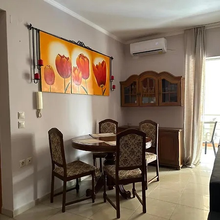 דירה Artistic Retreat