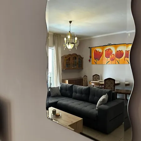 דירה Artistic Retreat